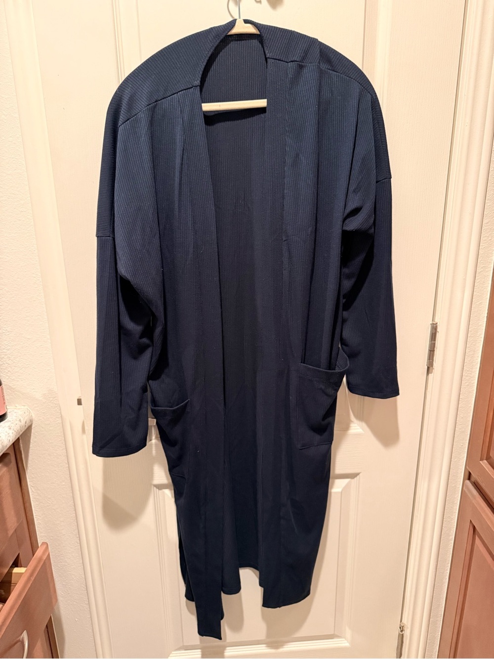 Carly Jean Los Angeles CJ’s favorite Ribbed cardigan in Navy size XL
